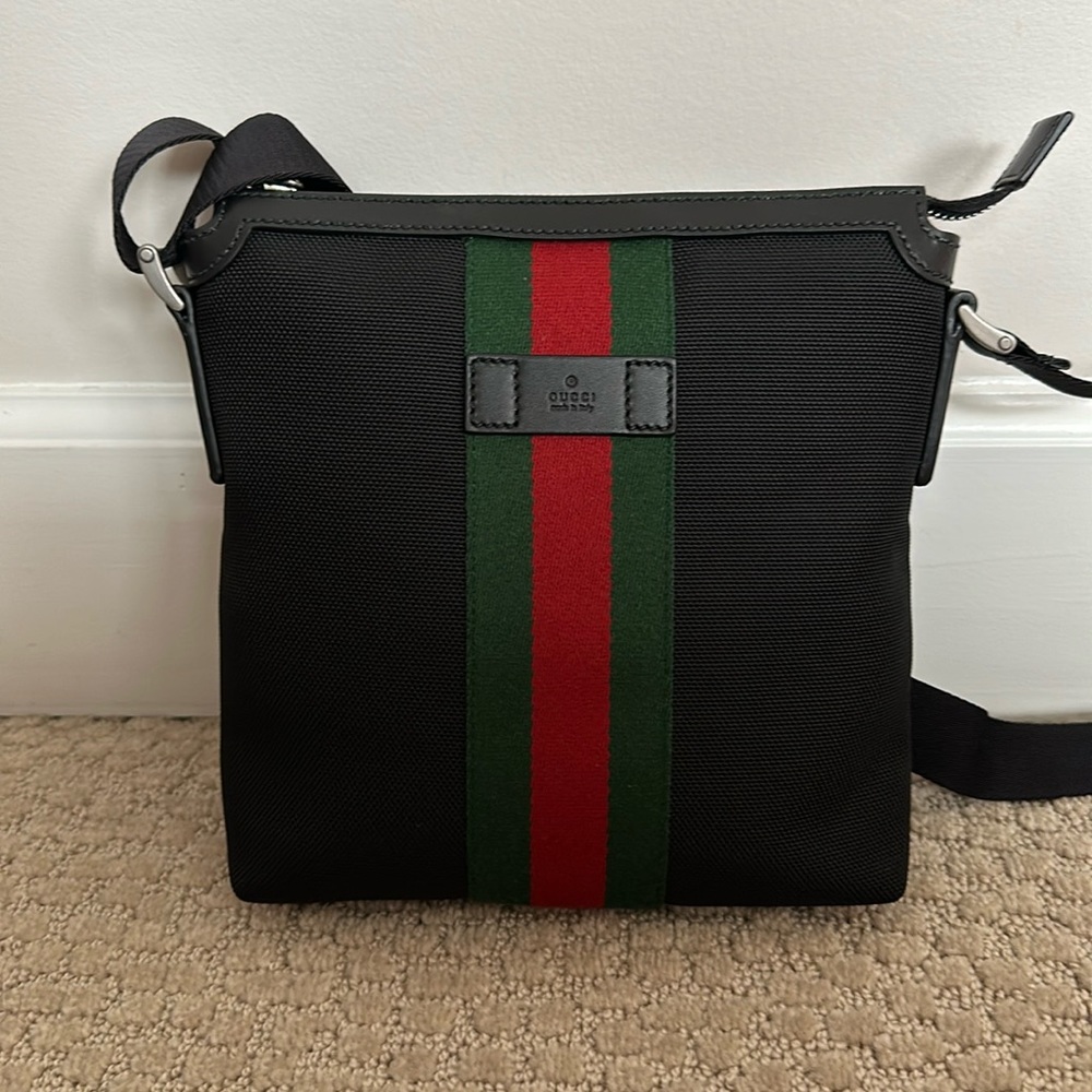 Gucci Messenger